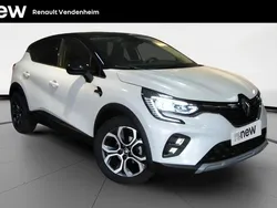 Blanc Utilisé 2023 Renault Captur Techno SUV | 20 650 € (Prix juste)