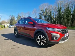 Utilisé 2022 Dacia Sandero Stepway Citadine | 14 390 € (Prix juste)