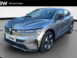 Gris Utilisé 2022 Renault Mégane Equilibre Berline | 15 489 € (Prix juste)