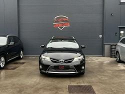 Noir Occasion 2015 Toyota Auris Hybrid Break | 12 990 € (Prix juste)
