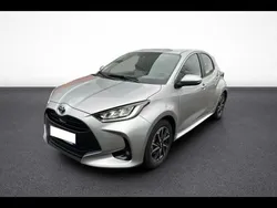 Gris Utilisé 2024 Toyota Yaris Hybrid Design | 20 780 € (Super prix)