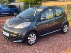Noir Utilisé 2007 Peugeot 107 Citadine | 6 890 € (Prix assez cher)