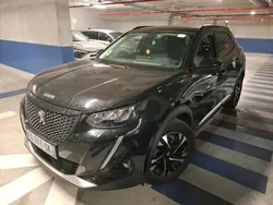 Utilisé 2021 Peugeot 2008 Allure SUV | 18 580 € (Prix juste)