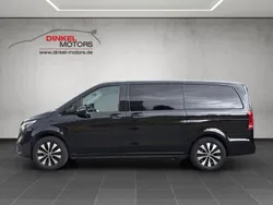 Utilisé 2023 Mercedes V220 Monospace | 59 500 €