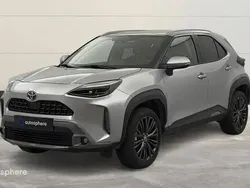 Gris Utilisé 2022 Toyota Yaris Cross SUV | 25 990 € (Prix juste)