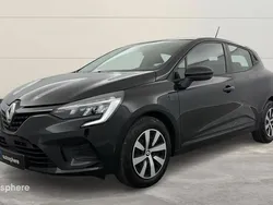 Noir Utilisé 2023 Renault Clio V Equilibre Berline | 16 299 € (Prix juste)