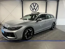 Utilisé 2025 VW Passat R-line Break | 52 400 €