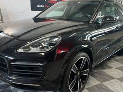 Utilisé 2022 Porsche Cayenne Turbo E-Hybrid SUV | 84 900 €