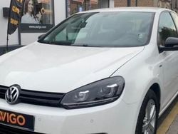 Blanc Utilisé 2012 VW Golf VII Trendline Break | 8 275 € (Prix assez cher)