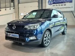 Bleu Utilisé 2017 Ssangyong Tivoli SUV | 8 990 €