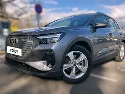 Gris Utilisé 2024 Audi Q4 e-tron Design SUV | 35 290 €