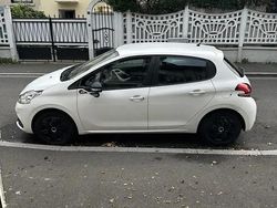 Utilisé 2016 Peugeot 208 Citadine | 6 200 € (Super prix)