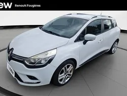 Blanc Utilisé 2017 Renault Clio GrandTour Business Break | 10 690 €