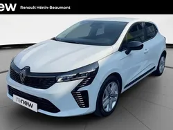 Blanc Utilisé 2024 Renault Clio V Evolution Citadine | 18 499 € (Prix juste)