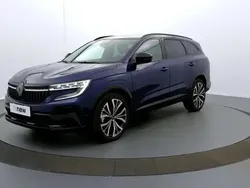 Bleu Utilisé 2024 Renault Espace Iconic Monospace | 40 680 € (Prix juste)