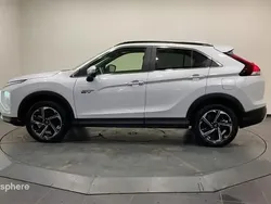 Blanc Nouvelle 2024 Mitsubishi Eclipse Cross SUV | 30 499 €