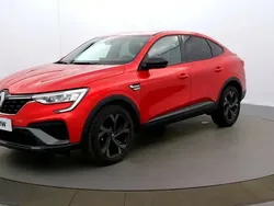 Rouge Utilisé 2023 Renault Arkana R.S. SUV | 24 280 € (Prix juste)