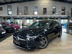 Noir Utilisé 2020 Mercedes 180 AMG Line Premium Berline | 25 990 €