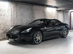 Noir Utilisé 2012 Ferrari California Cabriolet | 104 900 €