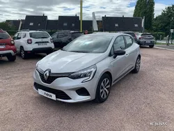 Gris Utilisé 2023 Renault Clio V Equilibre | 15 990 € (Prix juste)