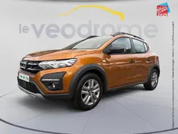 Orange Utilisé 2021 Dacia Sandero Comfort Citadine | 14 499 € (Prix juste)