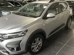 Gris Utilisé 2021 Dacia Sandero Comfort Citadine | 13 499 € (Prix juste)