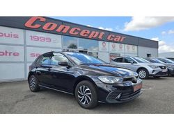 Noir Utilisé 2023 VW Polo Life Citadine | 17 990 € (Prix juste)