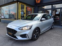 Gris Utilisé 2019 Ford Focus Business Edition Berline | 14 489 € (Prix juste)