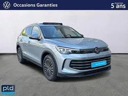 Gris Utilisé 2024 VW Tiguan Elegance SUV | 44 890 € (Prix cher)