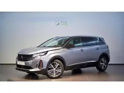 Gris Utilisé 2022 Peugeot 5008 Monospace | 26 990 € (Prix assez cher)