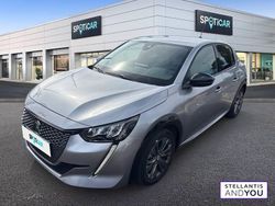 Utilisé 2022 Peugeot e-208 Allure Citadine | 17 490 € (Prix juste)