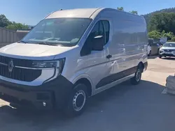 Gris Nouvelle 2024 Renault Master Van | 54 360 €