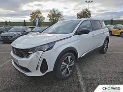Blanc nacre Utilisé 2023 Peugeot 5008 | 25 990 €