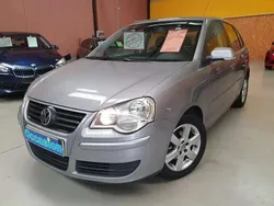 Gris Utilisé 2007 VW Polo Citadine | 6 900 € (Prix assez cher)