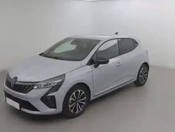 Gris rafale Occasion 2025 Renault Clio V Berline | 20 190 € (Prix cher)