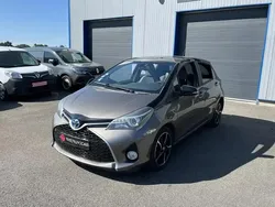 Gris Utilisé 2017 Toyota Yaris Hybrid Berline | 10 990 € (Bon prix)