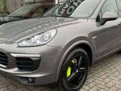 Utilisé 2000 Porsche Cayenne S E-Hybrid SUV | 55 000 €