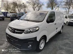 Blanc Nouvelle 2024 Opel Vivaro Van | 36 890 €