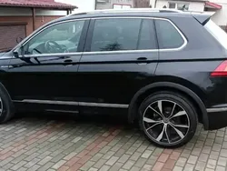 Noir Utilisé 2021 VW Tiguan R-line SUV | 25 000 €