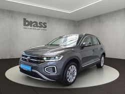 Gris Utilisé 2025 VW T-Roc Style SUV | 33 100 € (Prix juste)