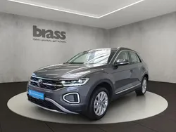 Gris Utilisé 2025 VW T-Roc Style SUV | 33 100 € (Prix juste)