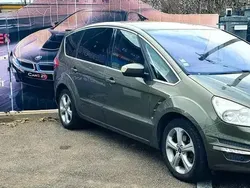 Vert Utilisé 2012 Ford S-MAX Business Edition Monospace | 6 990 €