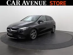 Noir Utilisé 2020 Mercedes 200 AMG line Monospace | 24 290 € (Super prix)
