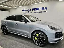 Gris Utilisé 2020 Porsche Cayenne Turbo S Sport SUV | 156 820 €