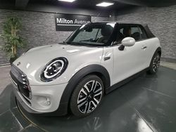 Gris Utilisé 2019 Mini Cooper Cabriolet Cabriolet | 18 990 € (Prix juste)