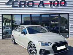 Gris Utilisé 2019 Audi A4 Sport Berline | 25 990 € (Prix juste)