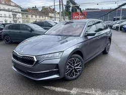 Gris Nouvelle 2025 Skoda Octavia Selection Break | 33 690 € (Prix assez cher)