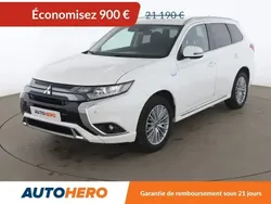 Blanc Utilisé 2019 Mitsubishi Outlander Invite SUV | 19 790 €