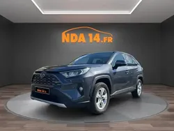 Gris Utilisé 2019 Toyota RAV4 Hybrid Business Edition SUV | 29 990 € (Prix juste)
