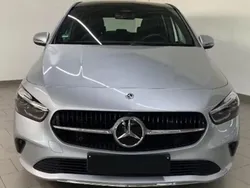 Argent Utilisé 2025 Mercedes B200 Monospace | 32 893 €